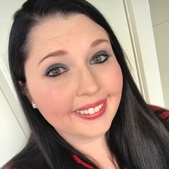 Meet your Posher, Britbrittani - Picture 1 of 1